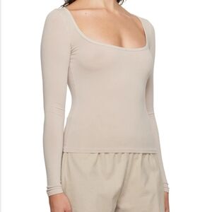 Skims New Vintage Scoop Neck Long Sleeve Shirt